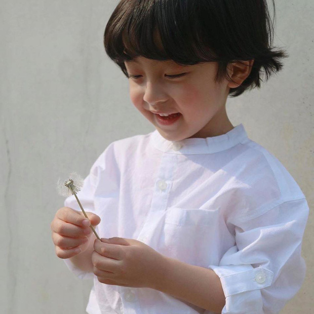 Con gái của Kim Tae Hee gây bão với hình ảnh xuống tóc sau khi phim đóng máy: Đã đáng yêu nay còn cưng hơn!-3