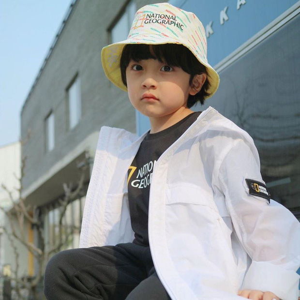 Con gái của Kim Tae Hee gây bão với hình ảnh xuống tóc sau khi phim đóng máy: Đã đáng yêu nay còn cưng hơn!-7