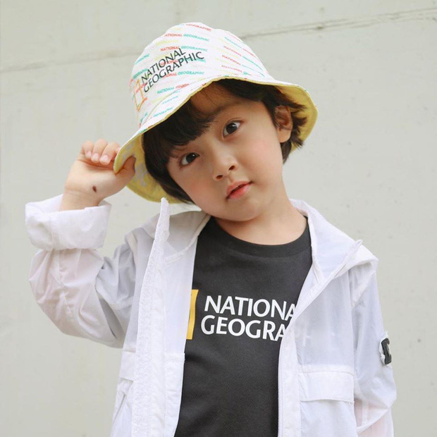 Con gái của Kim Tae Hee gây bão với hình ảnh xuống tóc sau khi phim đóng máy: Đã đáng yêu nay còn cưng hơn!-8