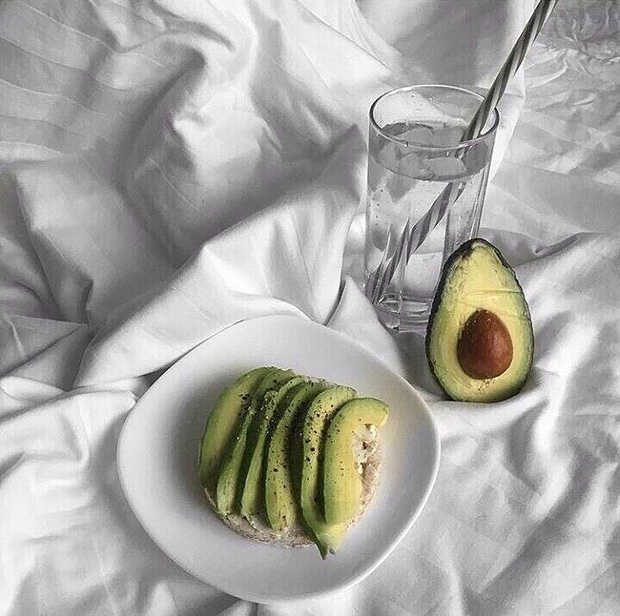 Nếu đang giảm cân thì đây chắc chắn là 7 loại thực phẩm mà bạn tuyệt đối không nên bỏ qua-1