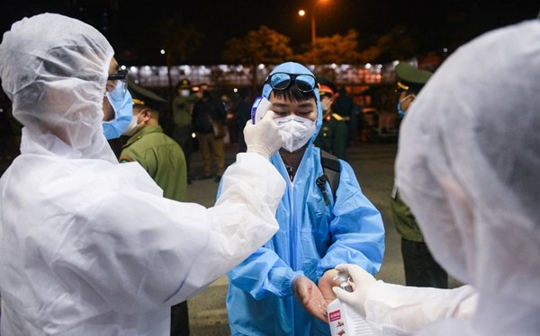 10 ca phát hiện ở khu cách ly không sợ bằng 1-2 ca ngoài cộng đồng-2