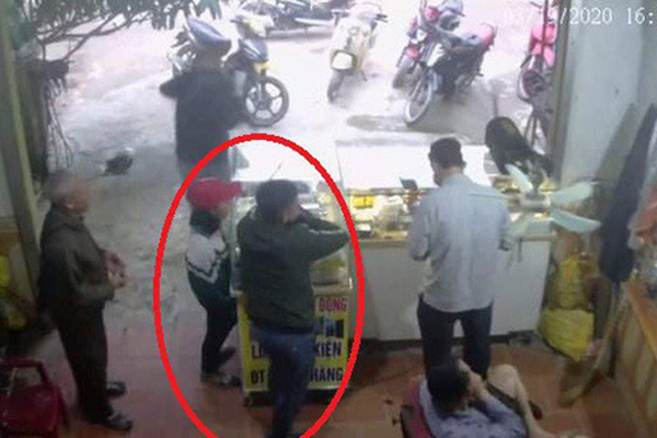 Chân dung kẻ dụ dỗ nữ sinh lớp 8 bỏ nhà vào Tây Nguyên sống như vợ chồng-3