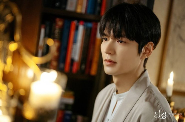 Dự đoán sức nóng Bệ Hạ Bất Tử của Lee Min Ho trước giờ G: Mẹ đẻ Hậu Duệ Mặt Trời bảo kê có át được bom tấn 19+ Thế Giới Hôn Nhân?-11