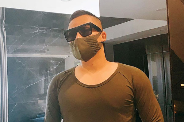 Tụ tập cùng hội bạn thân Ngọc Trinh, Vũ Khắc Tiệp chiếm spotlight vì body phì nhiêu”, béo lên thấy rõ sau thời gian dài cách ly-4