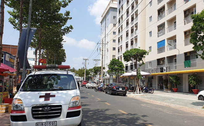 Phó Giám đốc công ty môi trường chết bốc mùi trong căn hộ ở chung cư-1