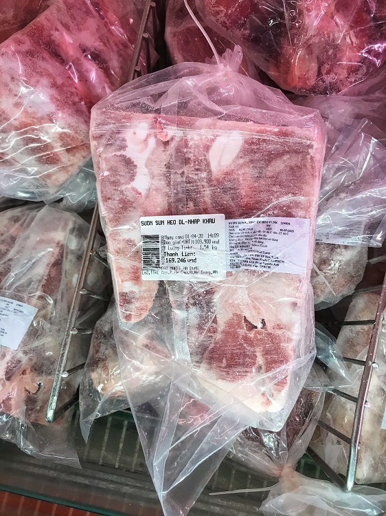 Chất lượng thật bên trong miếng thịt lợn nhập khẩu Nga sau khi rã đông?-3