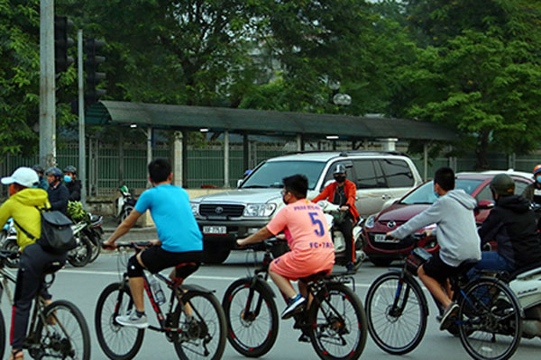 Dự báo thời tiết 19/4, nắng nóng bao trùm cả 3 miền-2