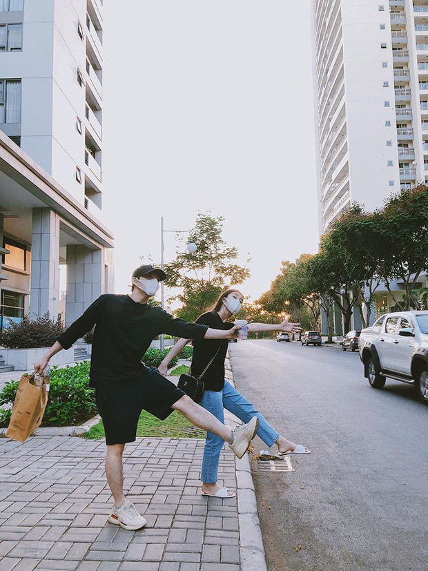 Đông Nhi xuất hiện tình tứ bên Ông Cao Thắng giữa tin đồn mang thai, chi tiết chiếc váy suông đặc biệt gây chú ý-5