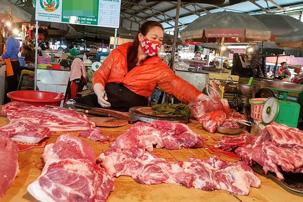 Bất chấp mọi lệnh giảm, giá thịt lợn tăng cao chưa từng có-3