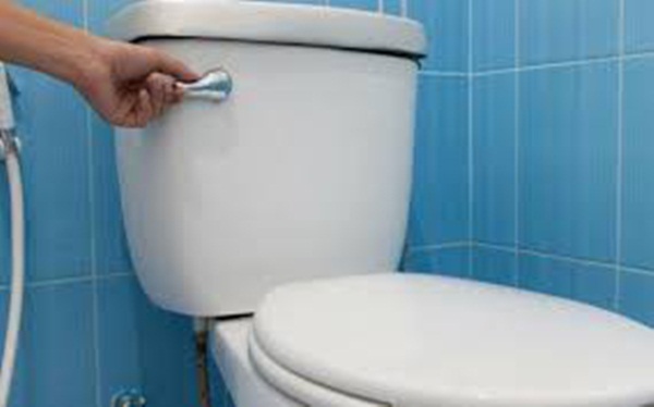 A week-old toilet still smells fresh thanks to these little-known tips-1