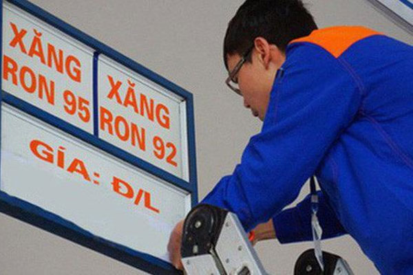 Giá dầu Mỹ về âm, giá xăng trong nước sẽ giảm sốc?-3