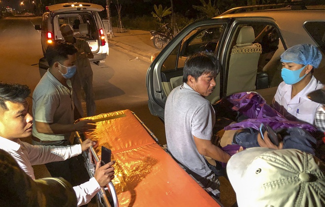 Tai nạn giao thông nguy kịch, dân gọi 115 không nghe máy-2