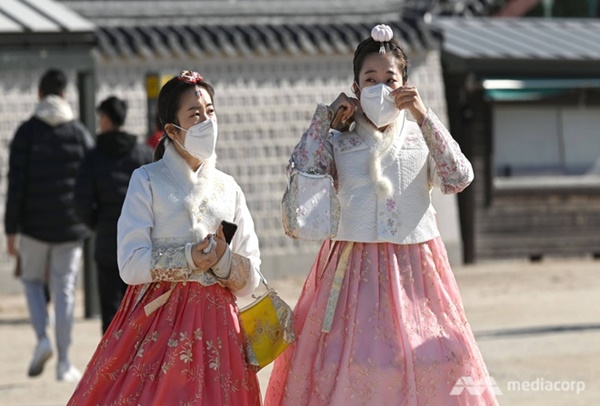 Chi phí khám chữa Covid-19 ở các nước là bao nhiêu?-6