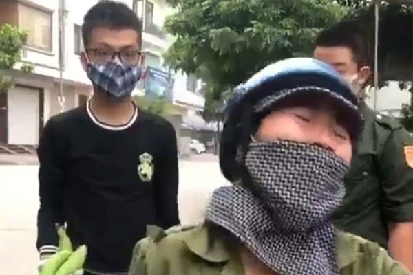 Lời kể của người phụ nữ bán rau nhòa nước mắt xin tha ở Bãi Cháy-2