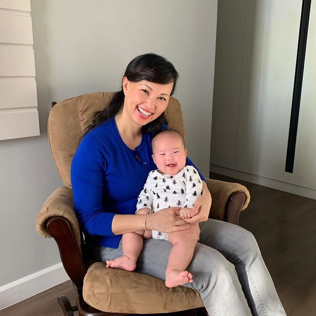 Chia sẻ khoảnh khắc đẹp bên con gái, Shark Linh lại bật mí sự thật đau đớn” phía sau khiến nhiều mẹ bỉm sữa đồng cảm-2