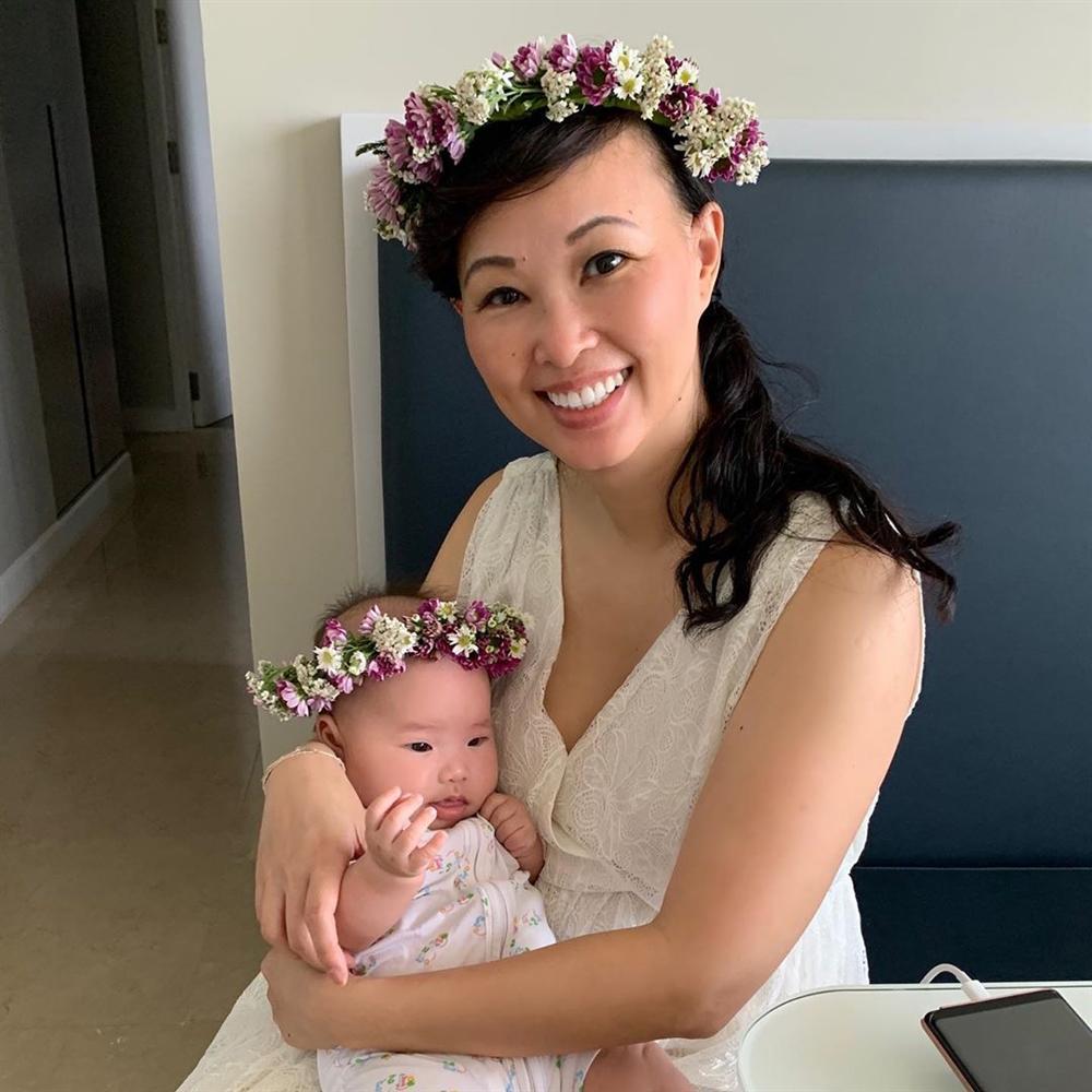 Chia sẻ khoảnh khắc đẹp bên con gái, Shark Linh lại bật mí sự thật đau đớn” phía sau khiến nhiều mẹ bỉm sữa đồng cảm-3