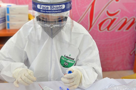 3,5 ngày trôi qua Việt Nam không có ca mắc COVID-19 mới, chỉ còn 65 ca đang điều trị