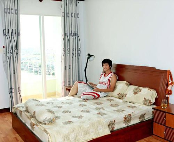 Căn hộ giản dị của diễn viên Huỳnh Anh vướng tin đồn hẹn hò Hồng Quế-8