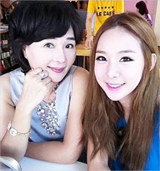 Mỹ nhân Chuyện tình Paris Kim Jung Eun: Dao kéo hỏng, bị tài tử quyền quý nhắn tin đá và cái kết trong mơ giới hào môn-2