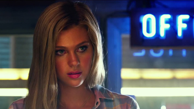 Vẫn biết cậu cả nhà Beckham quấn ái nữ tỷ phú, nhưng ai ngờ lại mùi mẫn thế này: Bàn tay hư hỏng khiến fan dậy sóng!-5