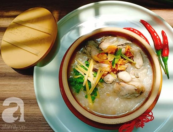 Buổi sáng mẹ&nbsp;nấu cháo hàu ngọt thơm không chút mùi tanh cả nhà khen tấm tắc-7