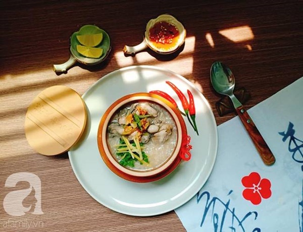 Buổi sáng mẹ&nbsp;nấu cháo hàu ngọt thơm không chút mùi tanh cả nhà khen tấm tắc-8