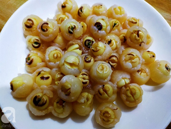 Nắng lên rồi, nấu nồi chè sen nhãn thơm bùi cả nhà cùng thưởng thức-3