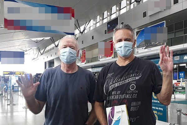 Bác sĩ Vũ Hán chia sẻ cuộc chạm trán đầu tiên với virus corona-1