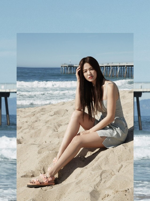 Song Hye Kyo chẳng ngại cắt xén váy áo, khoe body sexy hơn cả mẫu hãng-2