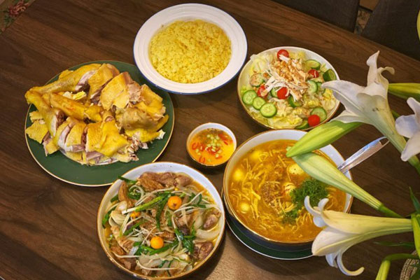 Mâm cơm 40 nghìn 6 người ăn của mẹ bỉm sữa khiến ngàn người tranh cãi-3