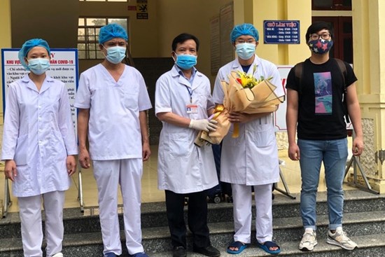 Thêm 5 bệnh nhân Covid-19 được công bố khỏi bệnh, Việt Nam chữa trị thành công hơn 77% ca bệnh