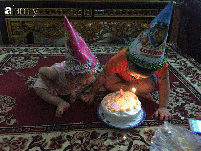 Hí hửng được dì làm bánh sinh nhật, bé 3 tuổi bê chiếc bánh mà chán không muốn nhìn, dân mạng xem ảnh thì cười ốm người-7