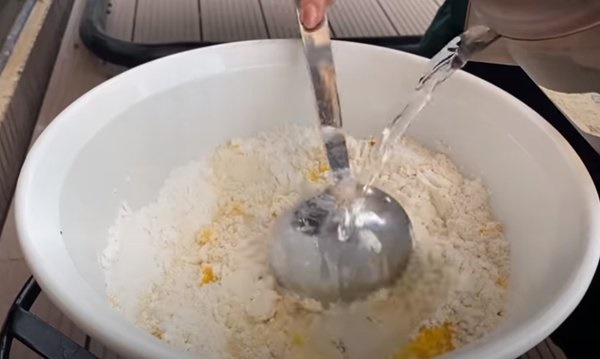 Nhật Kim Anh ra tay làm 2 món ăn chơi ngon miệng, fan khen: Đã đẹp lại giỏi đa chiều-3