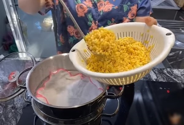 Nhật Kim Anh ra tay làm 2 món ăn chơi ngon miệng, fan khen: Đã đẹp lại giỏi đa chiều-11