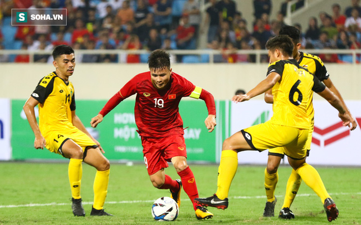 Từ Quang Hải chưa là gì cả, có nên lo cho Văn Hậu sau giấc mơ tan tành của bầu Đức?-2