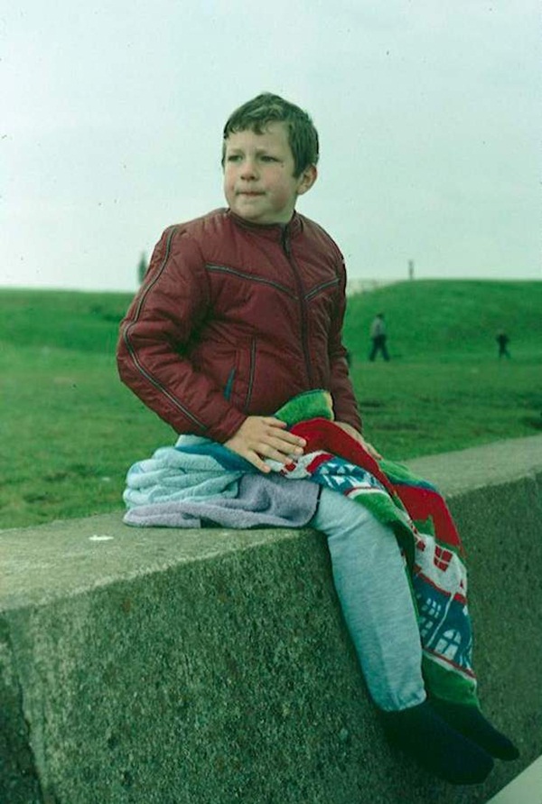 Bí mật trong máu tôi: Bi kịch cuộc đời của cậu bé nhiễm HIV mà không dám tiết lộ với bất kỳ ai, án tử đến từ mũi tiêm chữa bệnh và cú lội ngược dòng ngoạn mục-2