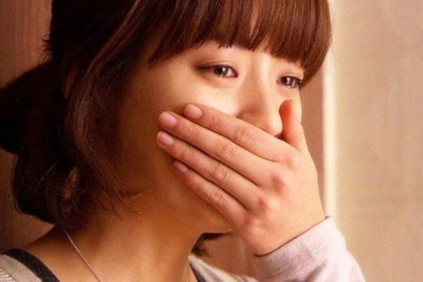 Ngóng mãi không có bầu lần 2, tôi điếng người khi biết nguyên nhân nhờ tìm được tờ giấy chồng vứt trong nhà kho-2