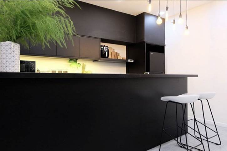 Căn nhà cấp bốn cũ kỹ lột xác thành không gian sống hiện đại: Chỉ thay đổi nội thất, khung nhà vẫn giữ nguyên-20