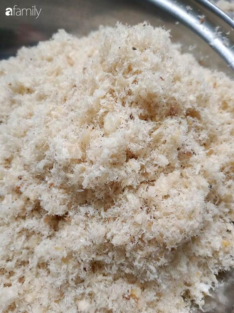 Sống cách Hà Nội 12km, vợ chồng trẻ thu nhập 15 triệu, mùa dịch chỉ tiêu 2,7 triệu đồng/tháng cho gia đình 5 người, tiết kiệm 12 triệu-8