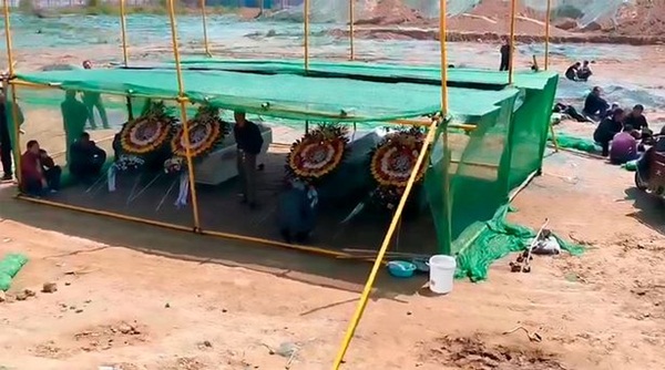 Cái chết của 4 đứa trẻ bị chôn sống dưới hố sâu tại công trường xây dựng và lời kể ám ảnh của bố nạn nhân-3