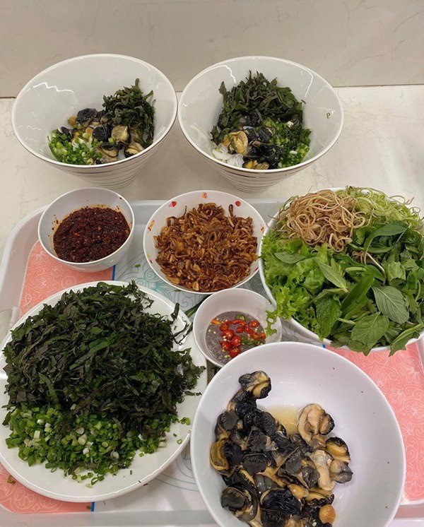 Siêng nấu ăn trong căn nhà siêu sang, Trương Ngọc Ánh sắp lăn nhanh hơn đi-9