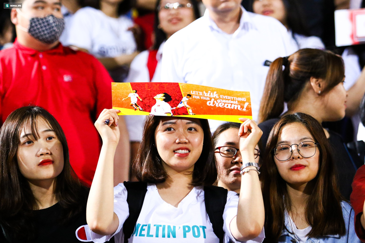 Sau lời tự thú cay đắng của Xuân Trường, là cuộc gả bán ép uổng của bầu Đức?-3