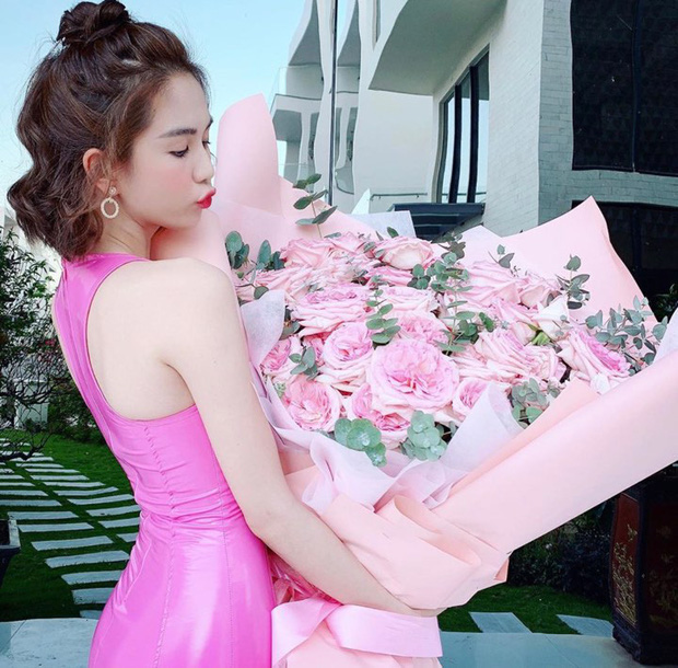 Ngày thường biến đổi liên tục từ sexy đến cá tính, nhưng Ngọc Trinh trong mắt người yêu lại như thế này?-5