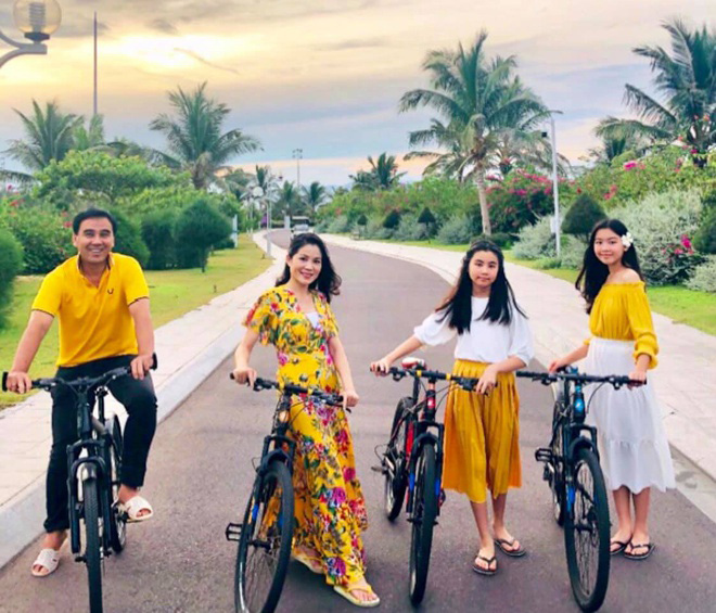 Nhường ghế cho Sơn Tùng M-TP và điều ít biết về bà xã đại gia của MC Quyền Linh-1