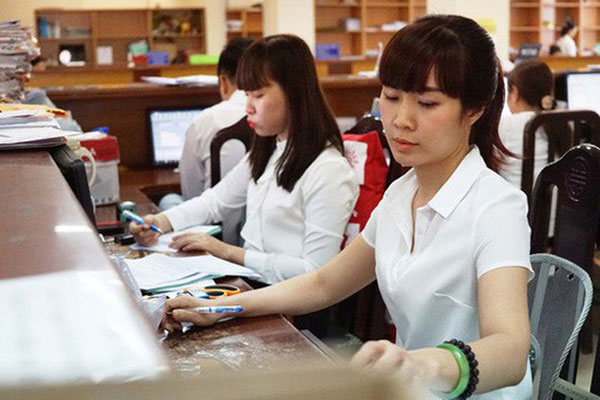 Doanh nghiệp cho người lao động nghỉ việc trái luật phải bồi thường-3