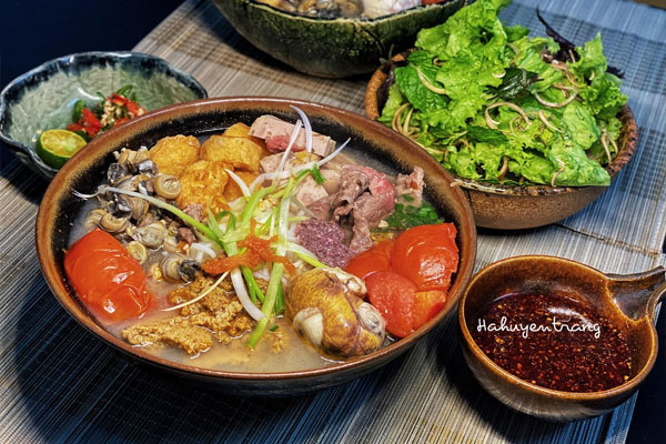 Bộ sưu tập cơm nhà mùa dịch của Tăng Thanh Hà: Món Tây hay món ta đều xuất sắc nhưng không ngờ vợ chồng ngọc nữ lại thích nhất món dân dã này-10
