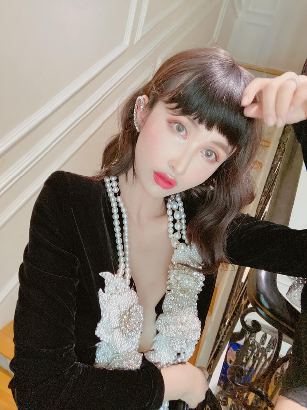 Vừa vui vẻ bình luận ảnh chồng bế cháu ngoại, Mina đã xoay ra buồn tênh ở IG: Không còn duyên, ở một thành phố cũng chẳng gặp nhau-2