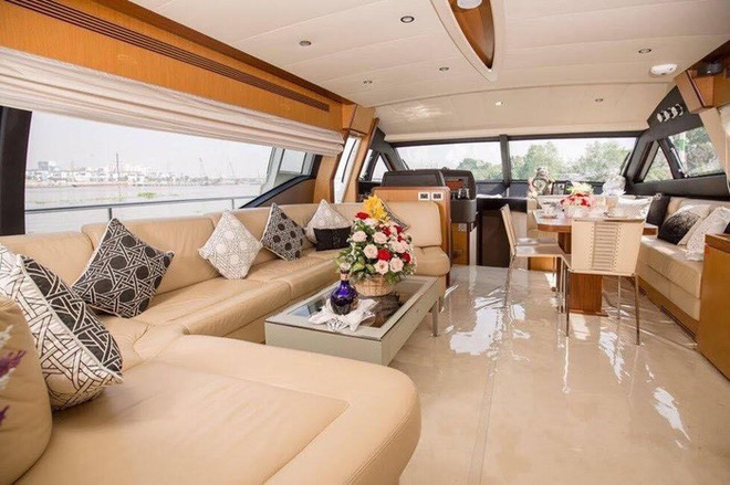 Lý Nhã Kỳ: Từ mỹ nữ siêu lộng lẫy, sang chảnh tới nữ nông dân lấm lem bùn đất-3