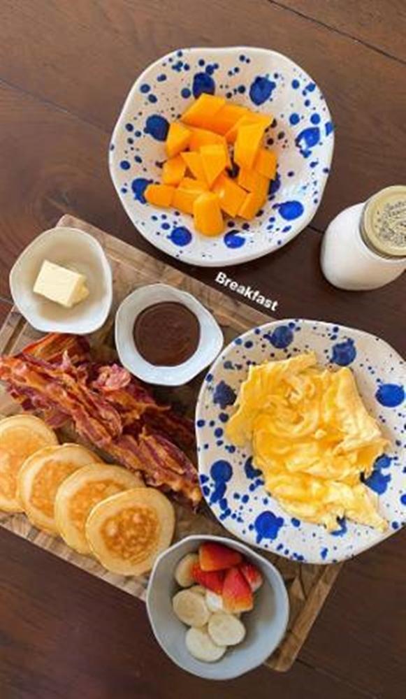 Bộ sưu tập cơm nhà mùa dịch của Tăng Thanh Hà: Món Tây hay món ta đều xuất sắc nhưng không ngờ vợ chồng ngọc nữ lại thích nhất món dân dã này-4