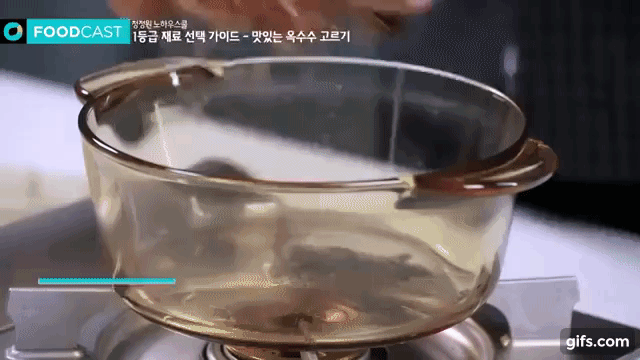 Không phải đường, thêm 2 nguyên liệu này vào nồi ngô luộc ngọt mềm ngon hết nấc-1